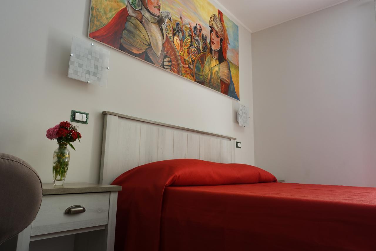 Bb Opera Dei Pupi Bed & Breakfast Siraküza Dış mekan fotoğraf