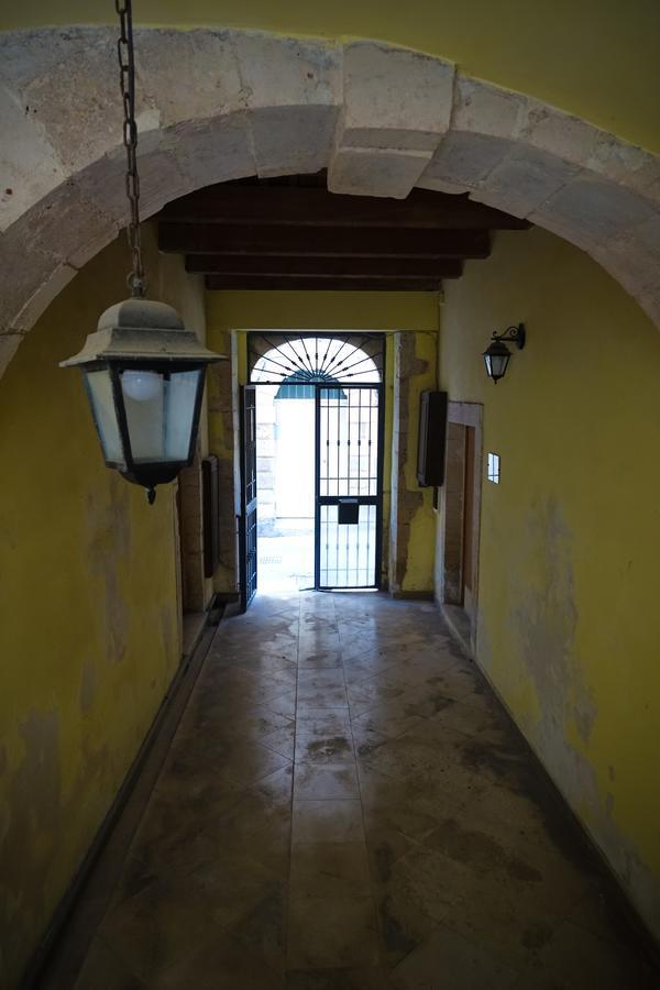Bb Opera Dei Pupi Bed & Breakfast Siraküza Dış mekan fotoğraf